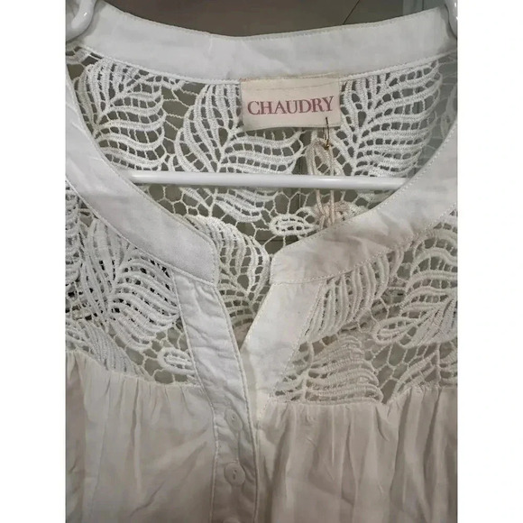 NEW- NWT Chaudry White Sleeveless Eyelet Blouse | Size S - Picture 5 of 6